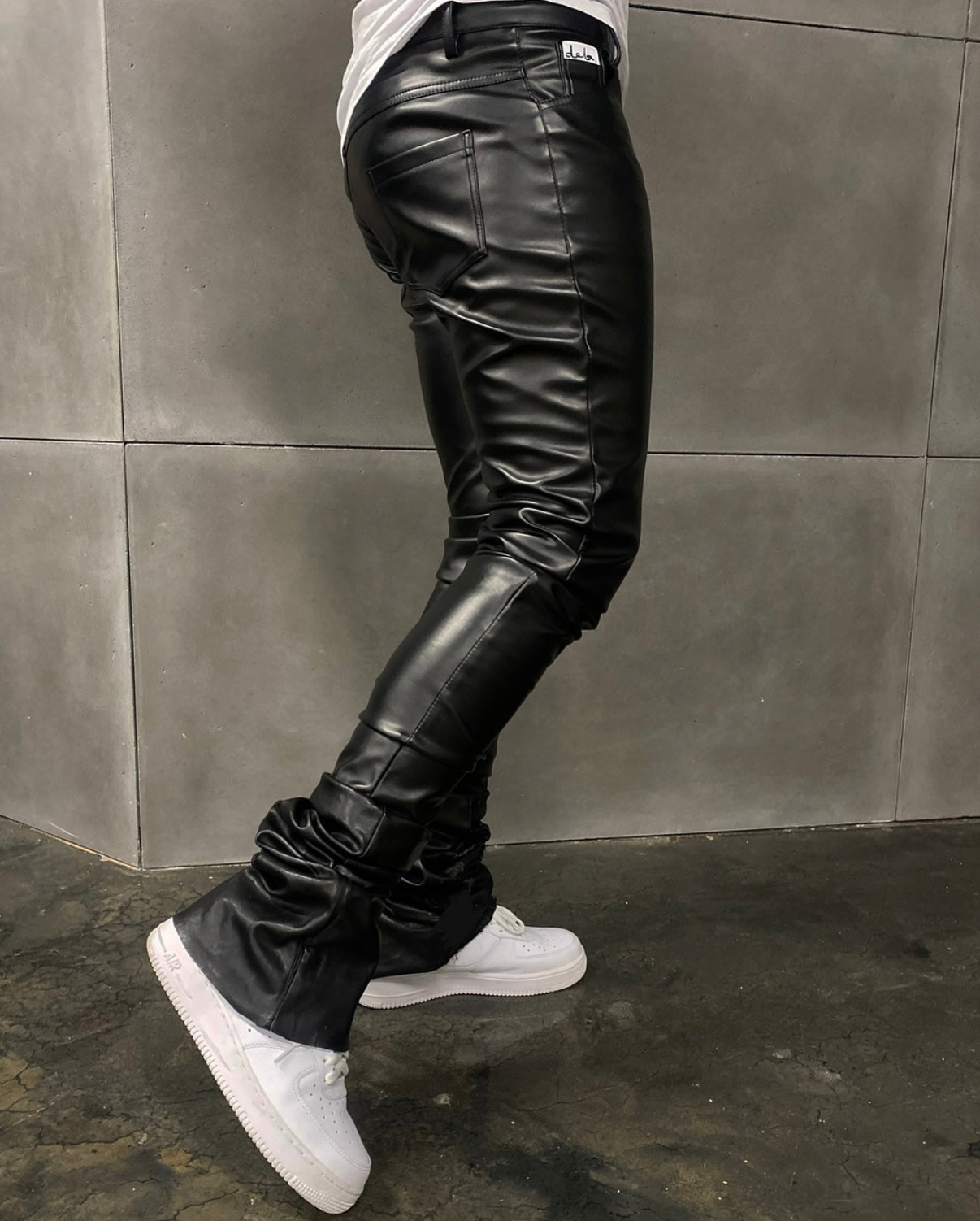 DELA