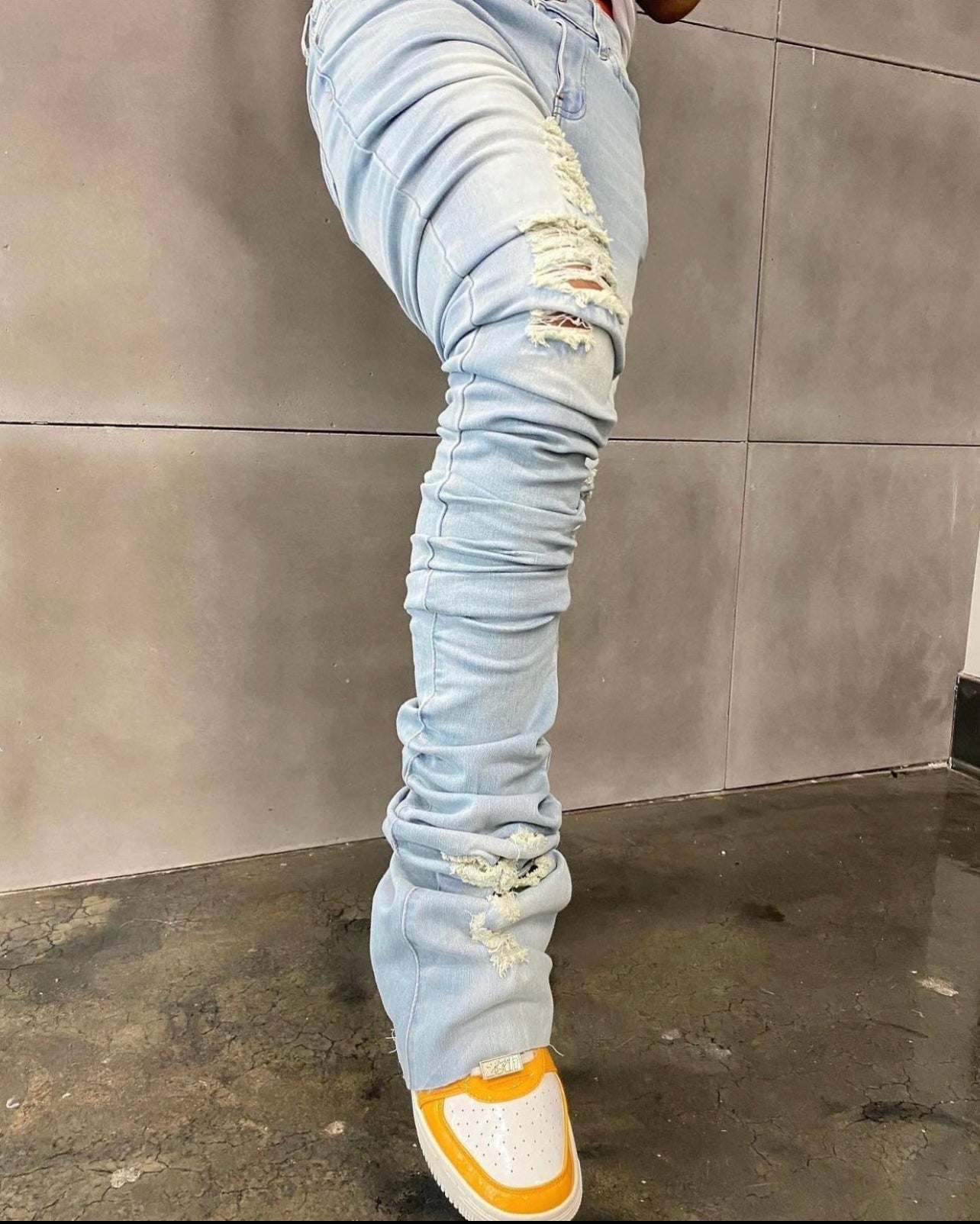 DELA